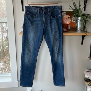 GAP Dark Rinse Slim Straight Leg Denim Jeans Size 33 x 32
